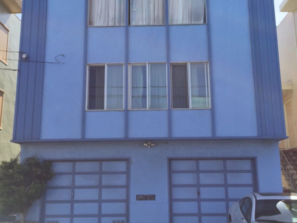 2nd image of 95 Bellevue Ave #A
