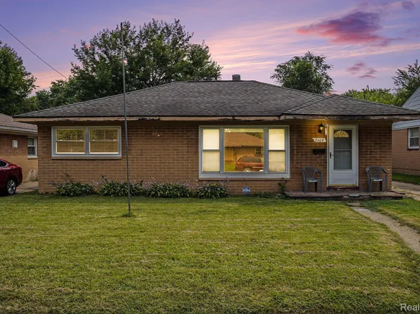 3109 Shawnee Ave, Flint, MI 48507