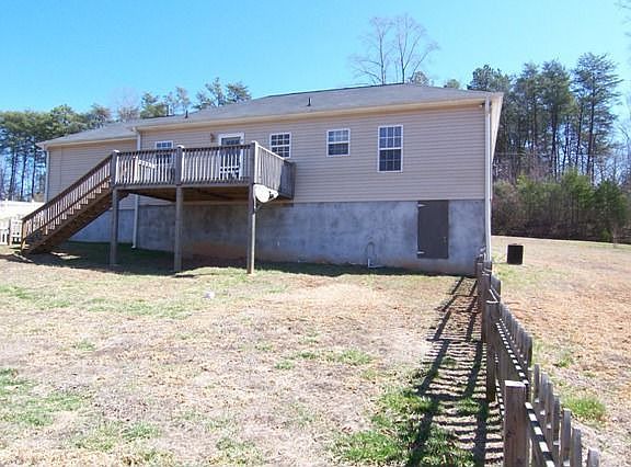2nd image of 172 Harmony Park Dr