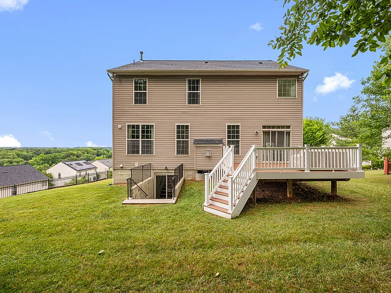 406 Bricker Dr — Photo 37