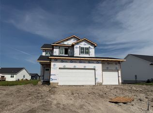 645 NW Georgetown Dr, Waukee, IA 50263