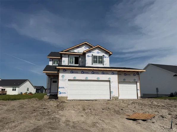 645 NW Georgetown Dr, Waukee, IA 50263