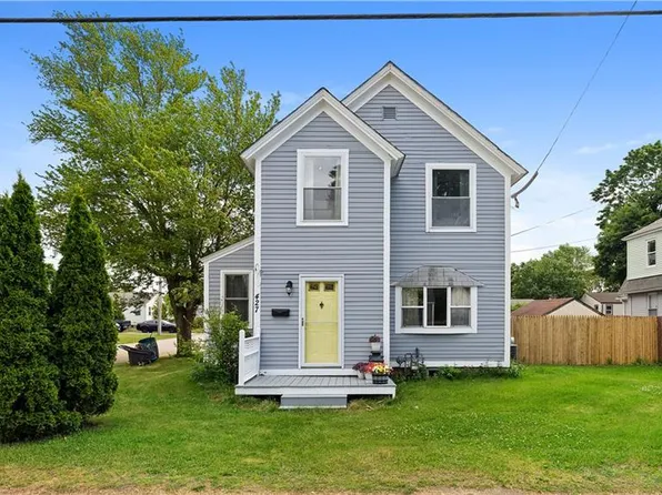 427 Elm St, Warwick, RI 02888