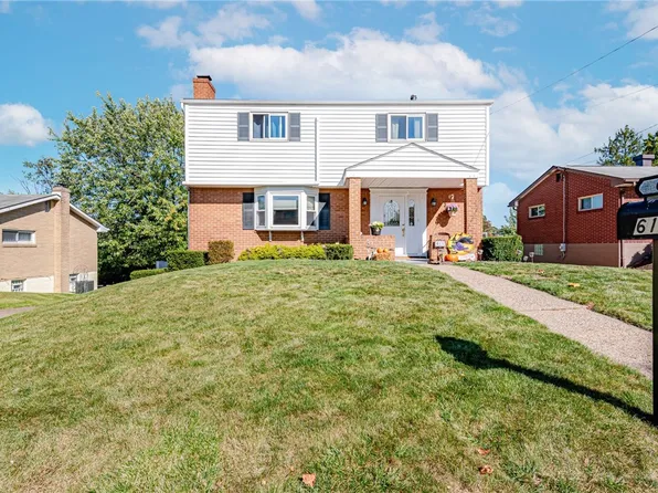611 Pikeview Dr, Pittsburgh, PA 15239