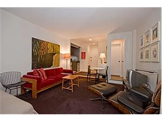 Sold by Douglas Elliman | media 19