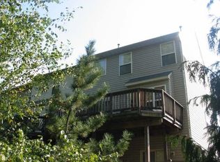 6718 Percethony Ct, Alexandria, VA 22315