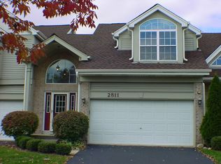2811 Alandale Cir, Naperville, IL 60564