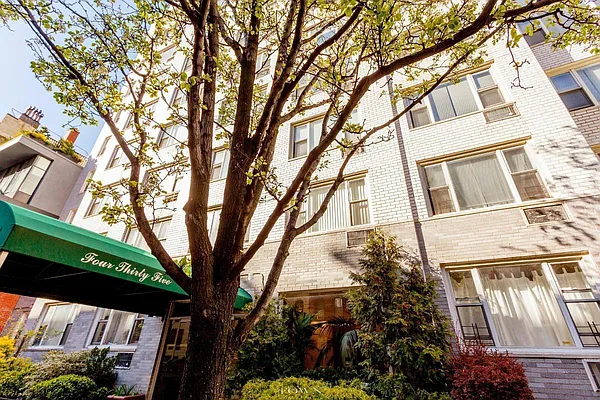 Rented by Town Residential | media 7