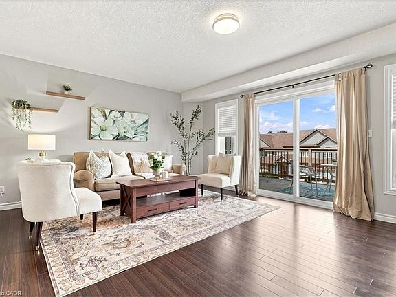5th image of 975 Strasburg Rd #21B