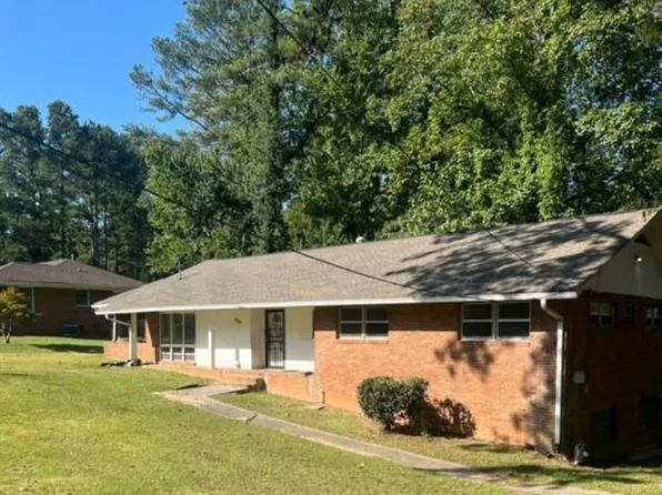 2737 Dodson Dr, East Pt, GA 30344