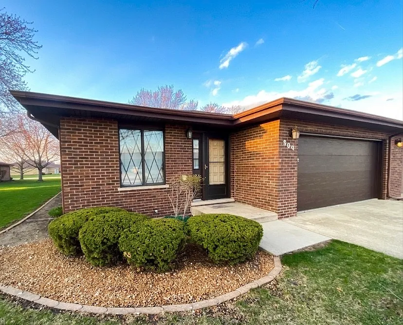 809 Shagbark Rd #0 photo 1