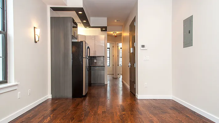 Rented by Nooklyn NYC LLC | media 34