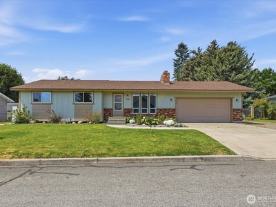1715 N Herald Road, Spokane, WA, 99206
