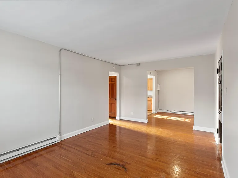 120 Church St — Photo 3