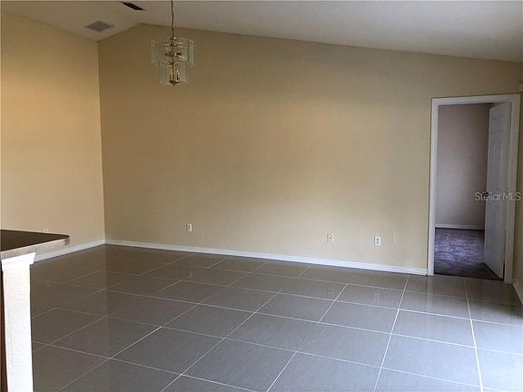 4th image of 10224 Bloomfield Hills Dr