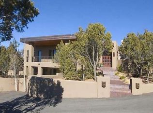 1031 Governor Dempsey Dr, Santa Fe, NM 87501