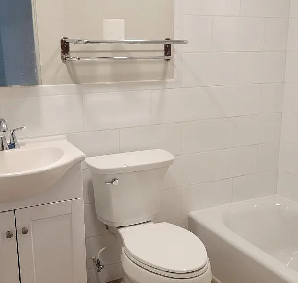Eagle Court Apartments — Photo 7