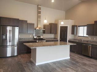 11129 Paradise Ln, Firestone, CO 80504