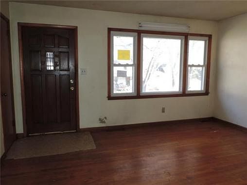 3rd image of 422 N Colorado Ave