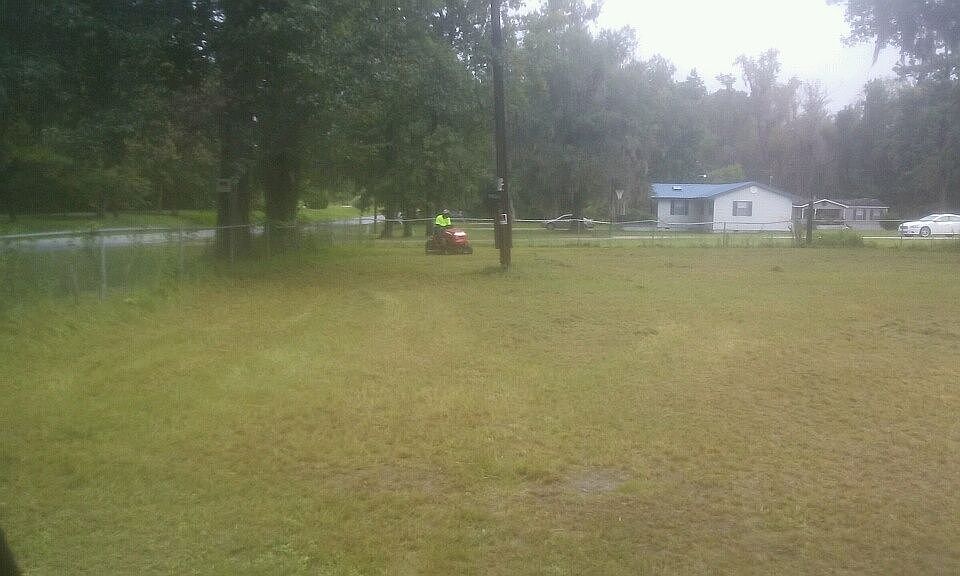 2nd image of 11 Oaks Pl