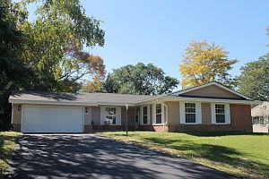1st image of 13635 W Old Oak Ln