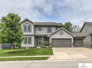 1928 S 198th St, Omaha, NE 68130