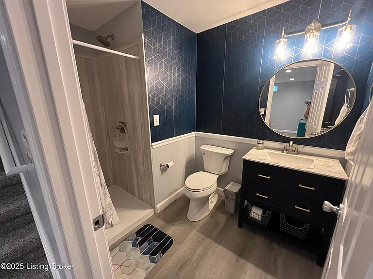 9216 Newbury Ct — Photo 19