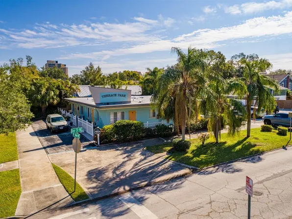 206 9th Ave NE, Saint Petersburg, FL 33701