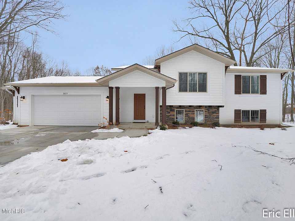 1st image of 2615 Oak Ct