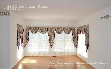 4th image of 13500 Wansteadt Pl
