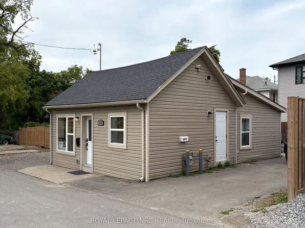 375 Glendale Ave, Saint Catharines, ON L2T 1B9