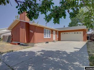 2781 Cherokee Ln, Casper, WY 82604