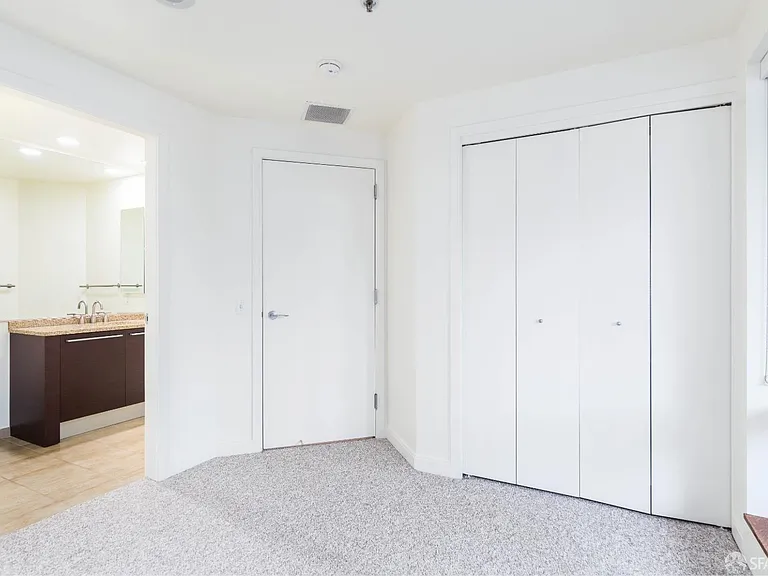489 Harrison St #301 — Photo 14