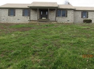 1061 Settlement Dr, Lancaster, KY 40444