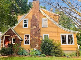 250 Hemlock Rd, New Haven, CT 06515