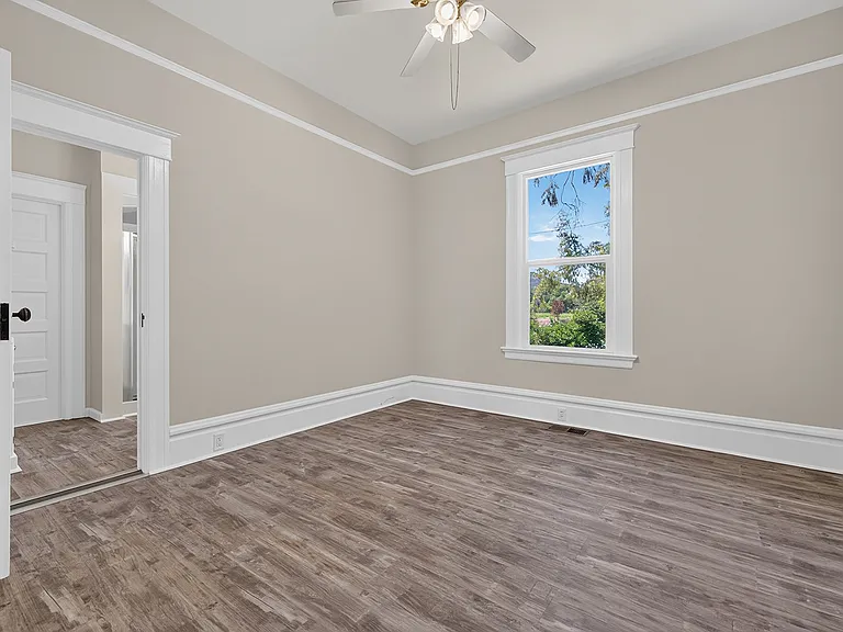 4980 Dry Creek Rd — Photo 42