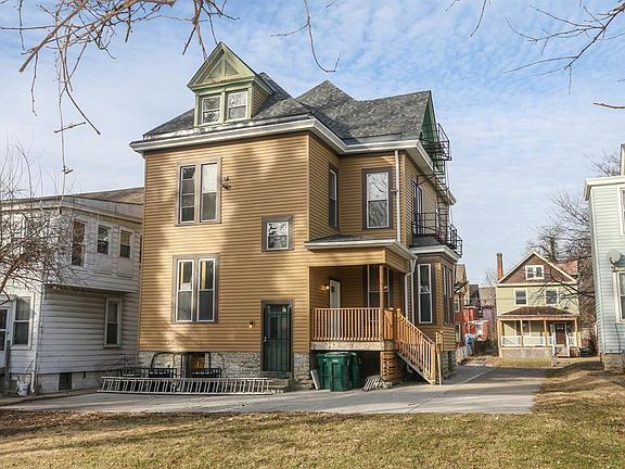 4th image of 1835 Hewitt Ave #3