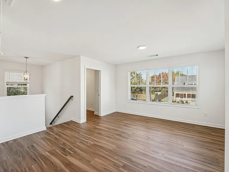 Quinn Residences at Dorchester Place — Photo 57