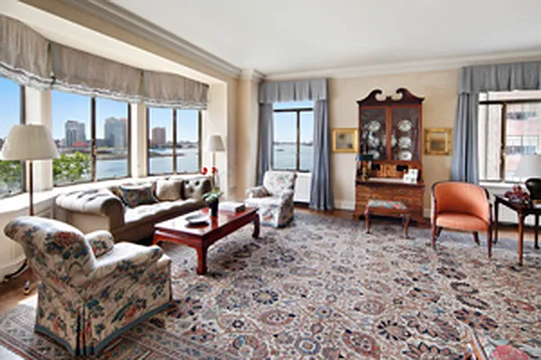 Sold by Corcoran | media 3