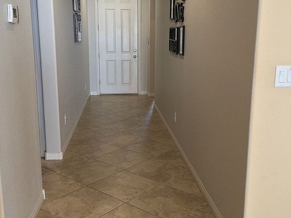 4th image of 10422 Beallsville St