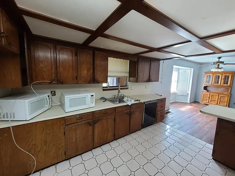 8424 S 353rd East Ave — Photo 2