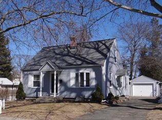 38 Queen Ave, West Springfield, MA 01089