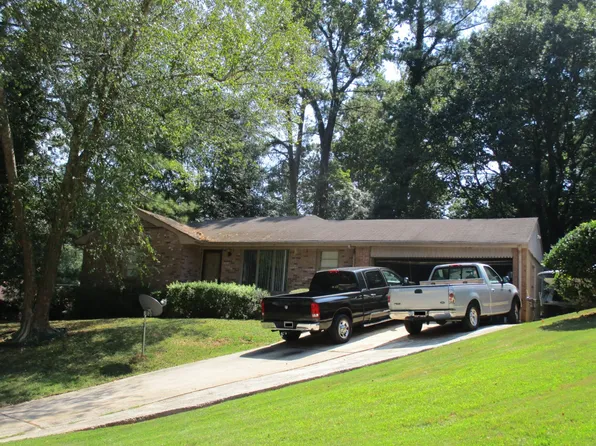 3919 Bluffton Ct, Decatur, GA 30035
