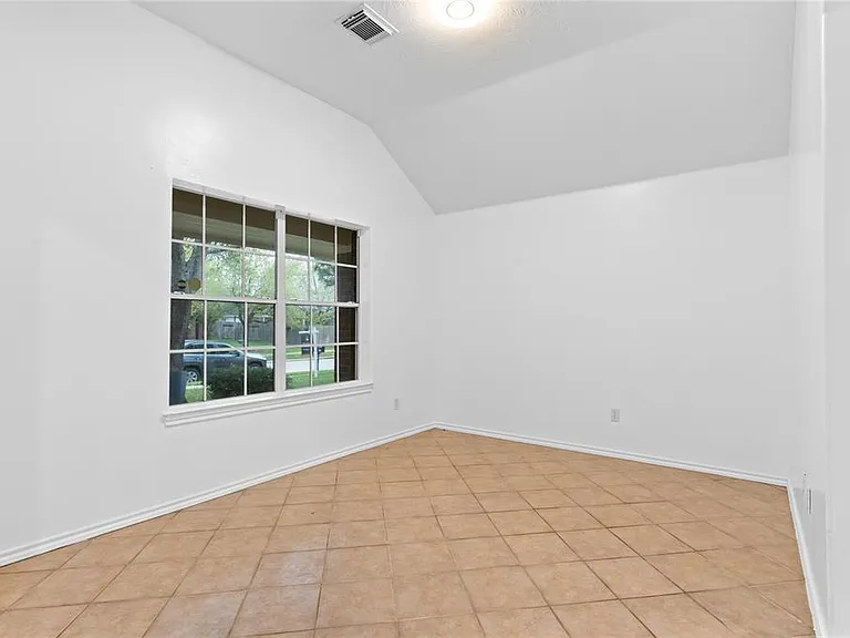 15323 Redbud Berry Way — Photo 17