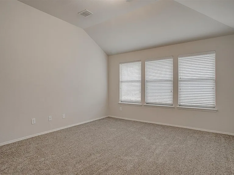 6000 Stirrup Iron Dr — Photo 22