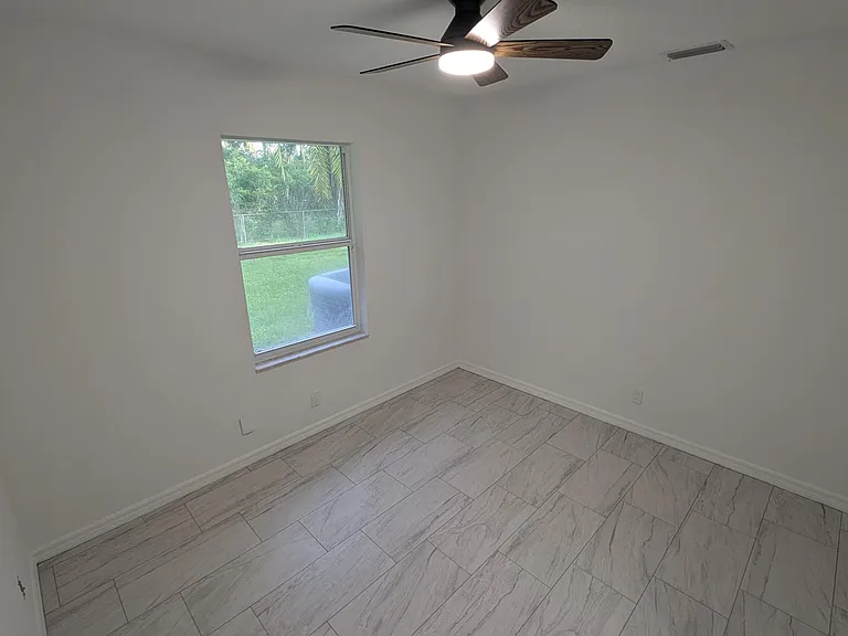9618 150th Ct N — Photo 17