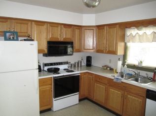 2 Frederick Cir, Manheim, PA 17545