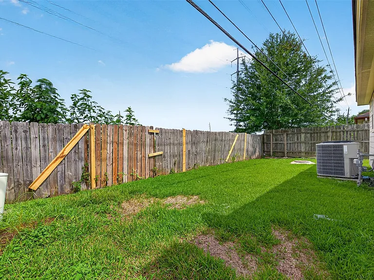 4131 Baynard Dr — Photo 38
