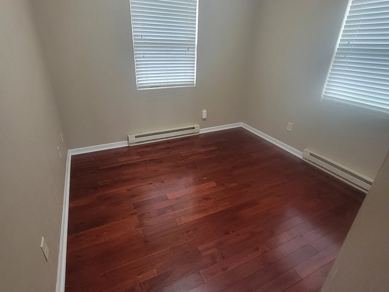 3 bed, 1.5 bath, $1,595 — Photo 3