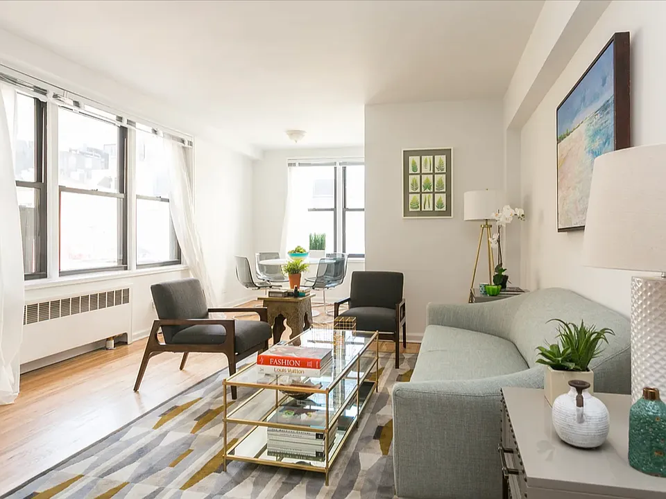85 4th Ave #4D